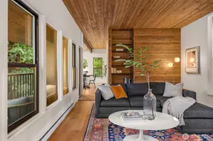 8240 NE Baker Hill Rd, Bainbridge Island, WA 98110 - Photo 11