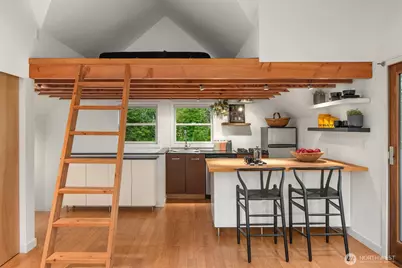 2606 E Garfield Street, Seattle, WA 98112 - Photo 35