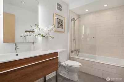 2606 E Garfield Street, Seattle, WA 98112 - Photo 27