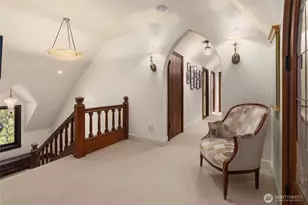 300 Maiden Ln E, Seattle, WA 98112 - Photo 33