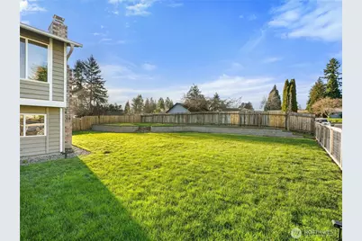 349 Anacortes Avenue SE, Renton, WA 98059 - Photo 37