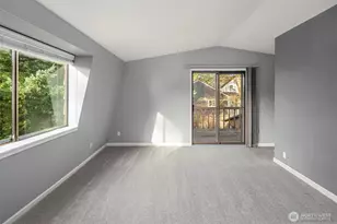 1504 NE 107th St, Seattle, WA 98125 - Photo 13