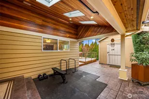 904 N 36th St, Renton, WA 98056 - Photo 31