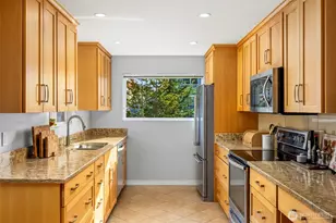 904 N 36th St, Renton, WA 98056 - Photo 11