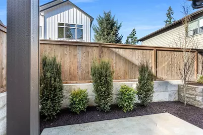 9315 132nd Avenue NE #B, Kirkland, WA 98033 - Photo 33