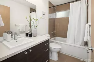 10451 Alderbrook Pl NW, Seattle, WA 98177 - Photo 9