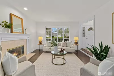 2412 237th Court NE, Sammamish, WA 98074 - Photo 3