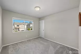 8332 39th Street NE, Marysville, WA 98270 - Photo 23