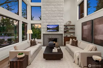 822 91st Avenue NE, Bellevue, WA 98004 - Photo 3