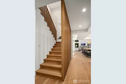 822 91st Avenue NE, Bellevue, WA 98004 - Photo 19