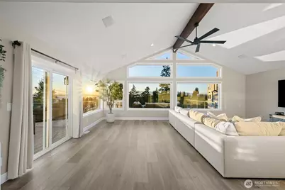 19005 11th Avenue NW, Shoreline, WA 98177 - Photo 11