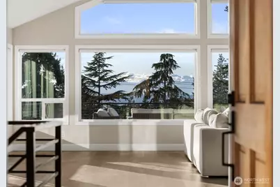 19005 11th Avenue NW, Shoreline, WA 98177 - Photo 3