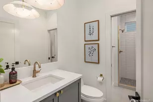 13662 NE 101st St, Kirkland, WA 98033 - Photo 13