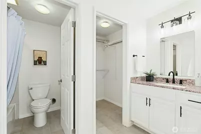 580 Front Street S #C114, Issaquah, WA 98027 - Photo 17