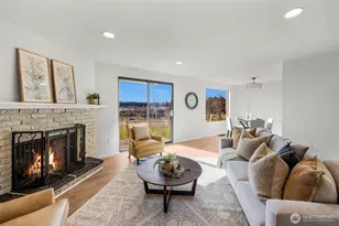 23301 Lakeview Dr, Mountlake Terrace, WA 98043 - Photo 1