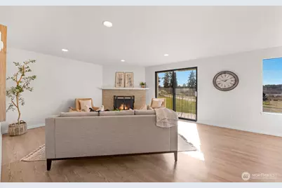 23301 Lakeview Drive #A204, Mountlake Terrace, WA 98043 - Photo 3