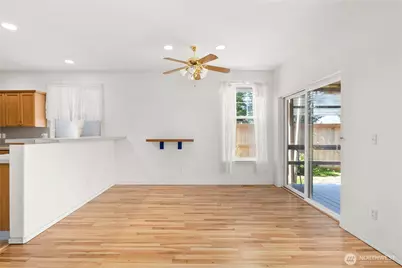 905 Landing Way, Centralia, WA 98531 - Photo 9