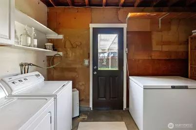 3021 Crane Avenue, Bremerton, WA 98310 - Photo 15