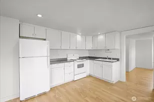 5833 Woodlawn Ave N, Seattle, WA 98103 - Photo 29