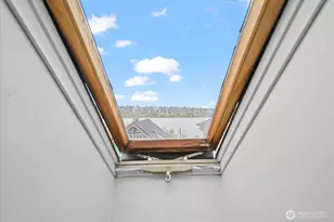 5833 Woodlawn Ave N, Seattle, WA 98103 - Photo 23