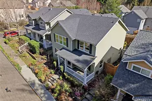 36703 SE Gravenstein Ct, Snoqualmie, WA 98065 - Photo 3