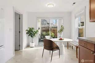 36703 SE Gravenstein Ct, Snoqualmie, WA 98065 - Photo 17