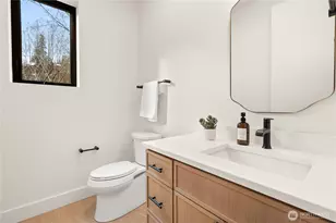 300 SE 208th St, Bothell, WA 98012 - Photo 21