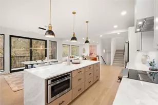 300 SE 208th St, Bothell, WA 98012 - Photo 11