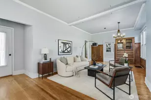 1721 3rd Ave N, Seattle, WA 98109 - Photo 7