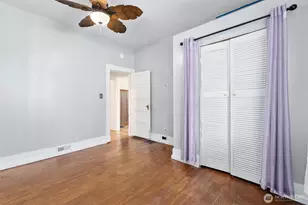 1721 3rd Ave N, Seattle, WA 98109 - Photo 13