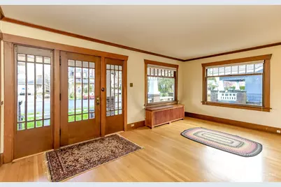 206 5th Avenue NW, Puyallup, WA 98371 - Photo 5