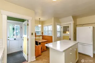 206 5th Ave NW, Puyallup, WA 98371 - Photo 9