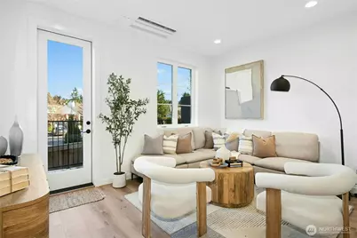 116 B 2nd Street S #B, Kirkland, WA 98033 - Photo 3