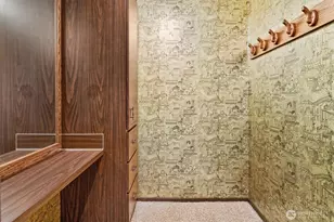 7916 19th St W, Tacoma, WA 98466 - Photo 9