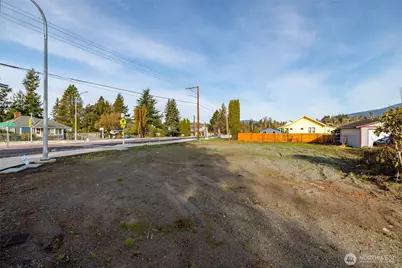 900 N McGarigle Road, Sedro-Woolley, WA 98284 - Photo 3