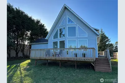 570 Canal Drive NE, Ocean Shores, WA 98569 - Photo 3