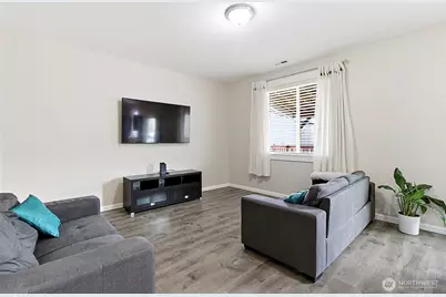 18947 111th Avenue Ct E, Puyallup, WA 98374 - Photo 9