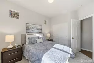 22818 NE 132nd Pl, Redmond, WA 98053 - Photo 19