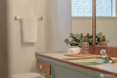 17104 Dayton Avenue N, Shoreline, WA 98133 - Photo 19