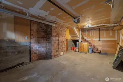 17104 Dayton Avenue N, Shoreline, WA 98133 - Photo 29