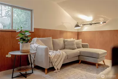 17104 Dayton Avenue N, Shoreline, WA 98133 - Photo 17