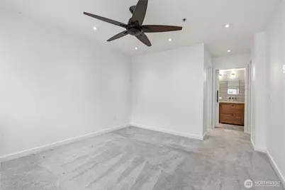 701 Galer St #609, Seattle, WA 98109 - Photo 5