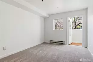 701 Galer St, Seattle, WA 98109 - Photo 25