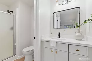 7320 N Skyview Ln, Tacoma, WA 98406 - Photo 13