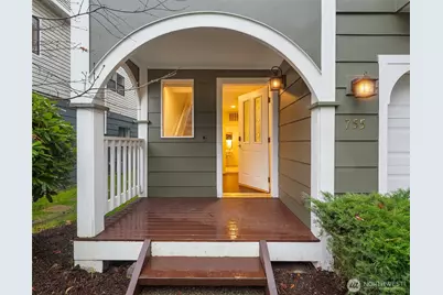 755 NW Juniper Street, Issaquah, WA 98027 - Photo 3