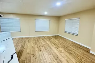 8515 State Ave NE, Marysville, WA 98270 - Photo 7