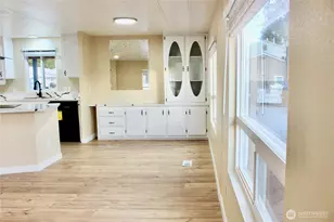 8515 State Ave NE, Marysville, WA 98270 - Photo 9