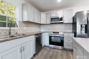 9719 Sheridan Ave S, Tacoma, WA 98444 - Photo 11