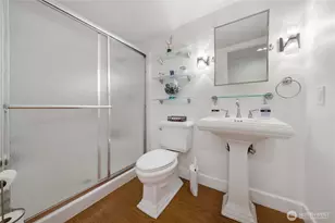 21842 NE 30th Pl, Sammamish, WA 98074 - Photo 13