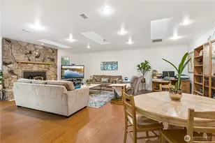 21842 NE 30th Pl, Sammamish, WA 98074 - Photo 19